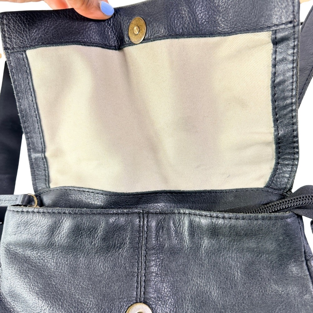 American Leather Co Black Pebbled Leather Flap Backpack Small Rucksack Bag - Picture 6 of 16